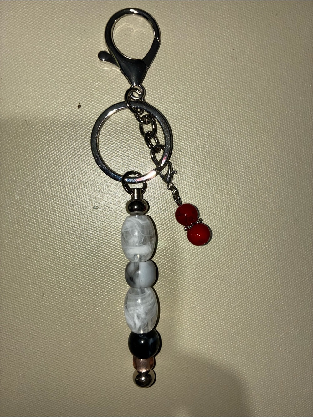Sugar’s Handcrafted Creations Marble Bead Keychain Charm - White and Black